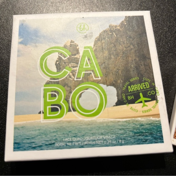 MakeUp Bundle (Small Makeup Bag with 4 items) - Picture 3 of 12